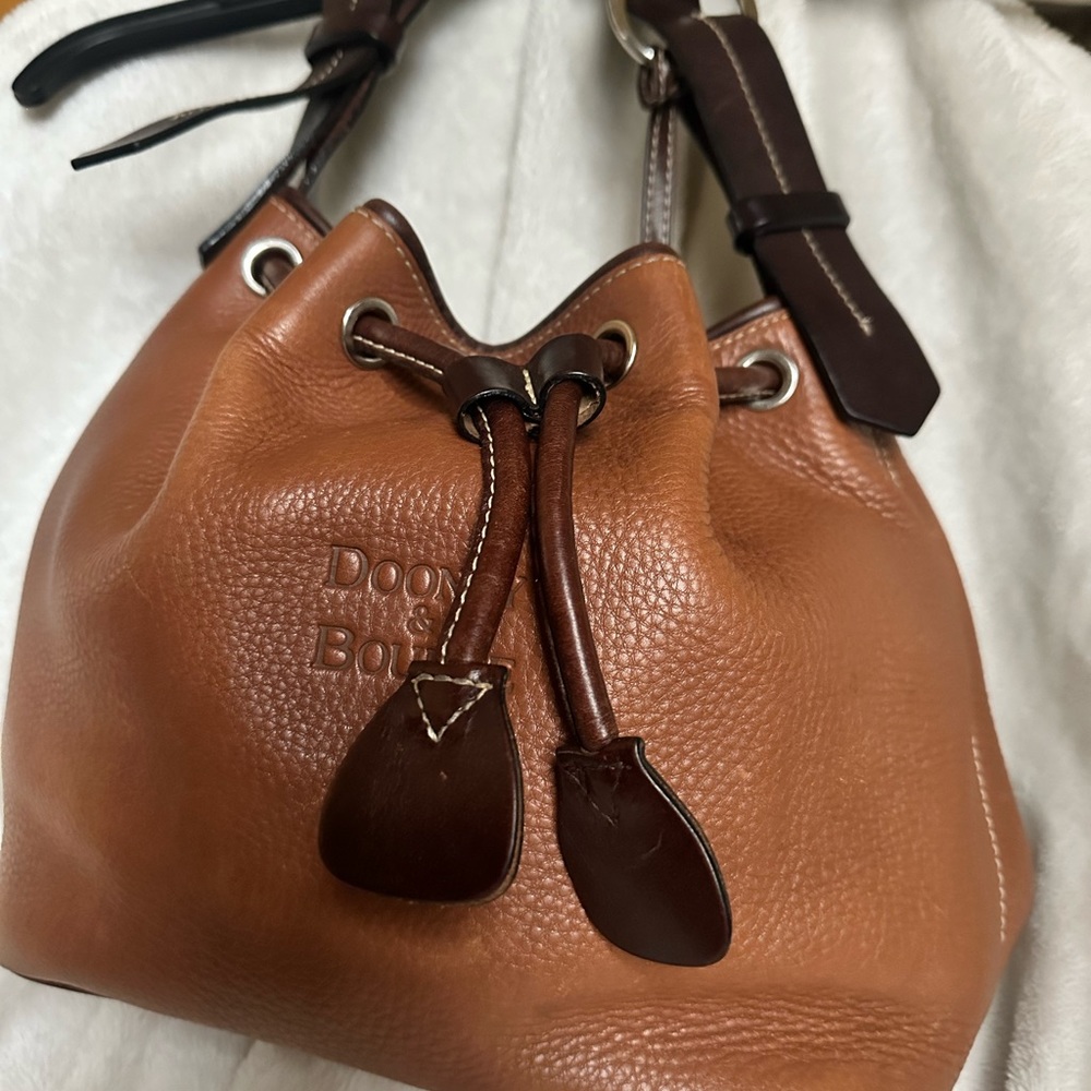 Lightweight All Weather Pebble Drawstring Leather… - image 5